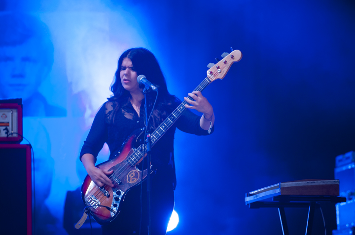 The Magic Numbers @ dranouter 2015, picture 20, photographed by Devid Camerlynck - FrontView Magazine