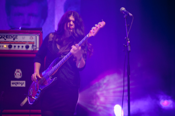 The Magic Numbers @ dranouter 2015, picture 27, photographed by Devid Camerlynck - FrontView Magazine
