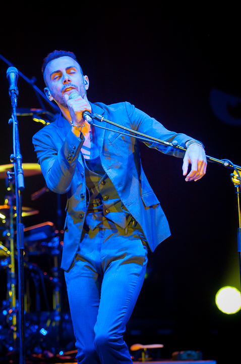 Asaf Avidan @ dranouter2015, foto 18, foto's door Devid Camerlynck - FrontView Magazine