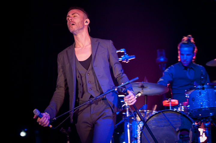 Asaf Avidan @ dranouter2015, foto 19, foto's door Devid Camerlynck - FrontView Magazine