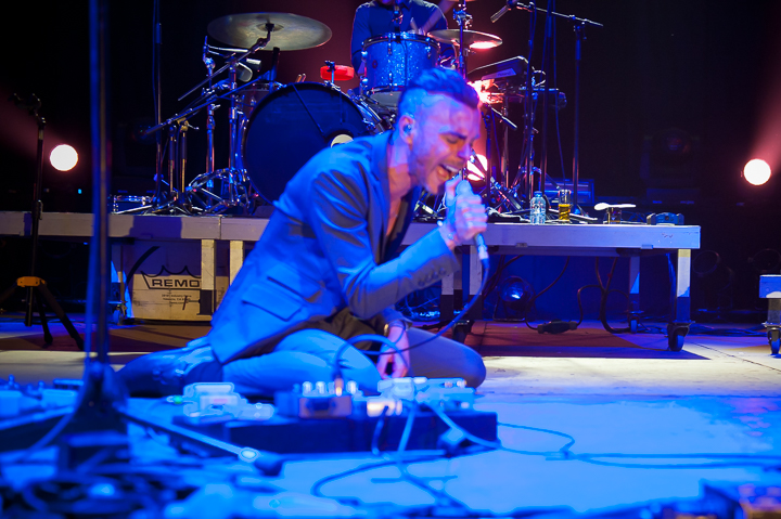 Asaf Avidan @ dranouter2015, foto 34, foto's door Devid Camerlynck - FrontView Magazine