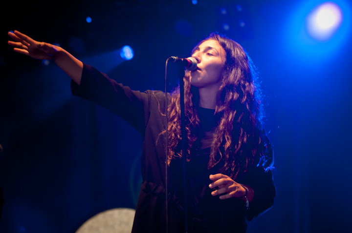 Intergalactic Lovers @ dranouter 2015, picture 4, photographed by Devid Camerlynck - FrontView Magazine