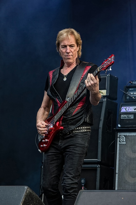 Michael Schenker's Temple of Rock @ Alcatraz Metal Fest 2015, picture 6, photographed by Edwin Houdevelt - FrontView Magazine