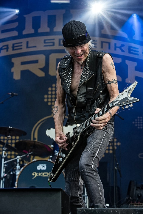 Michael Schenker's Temple of Rock @ Alcatraz Metal Fest 2015, picture 11, photographed by Edwin Houdevelt - FrontView Magazine