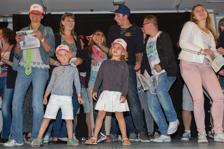 Sfeerbeelden @ Vlaanderen Zingt 2015 in Blankenberge, picture 45, photographed by Guy Danneels - FrontView Magazine