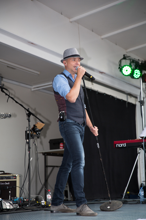 Wim Leys & @ Fundum @ Vlaanderen Zingt 2015 in Blankenberge, picture 6, photographed by Guy Danneels - FrontView Magazine