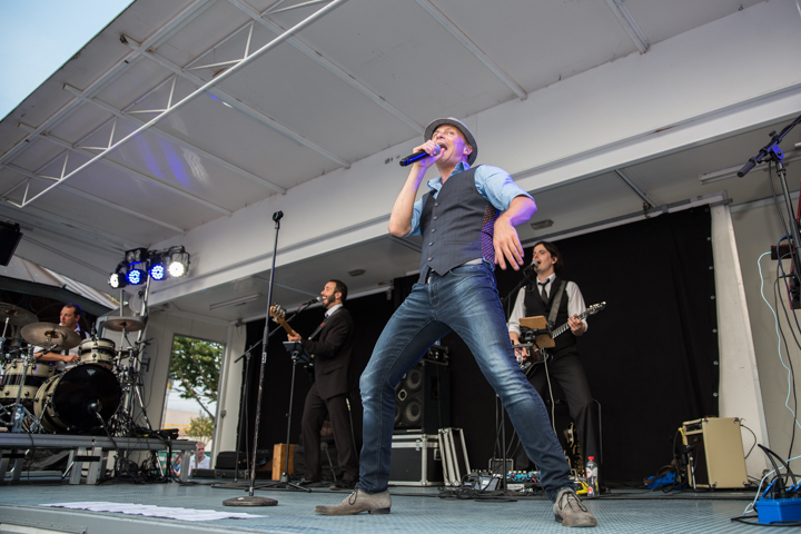 Wim Leys & @ Fundum @ Vlaanderen Zingt 2015 in Blankenberge, picture 71, photographed by Guy Danneels - FrontView Magazine