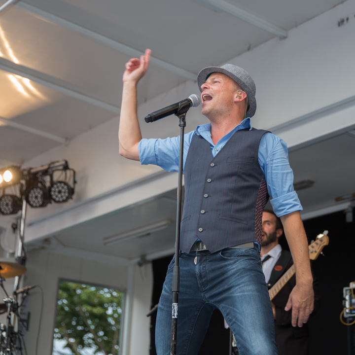 Wim Leys & @ Fundum @ Vlaanderen Zingt 2015 in Blankenberge, picture 72, photographed by Guy Danneels - FrontView Magazine