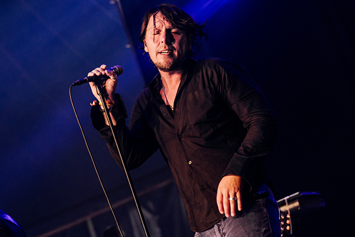 3JS @ Dutch Valley Festival 2015, foto 14, foto's door Elke Briers - FrontView Magazine