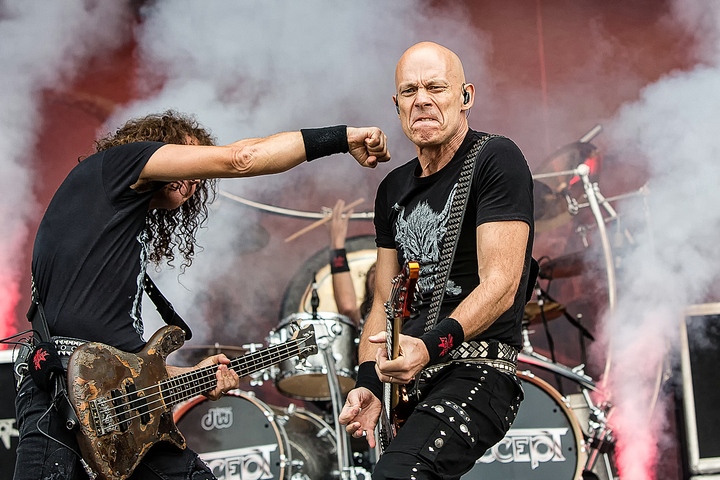 Accept @ Alcatraz Metal Fest 2015, picture 2, photographed by Edwin Houdevelt - FrontView Magazine