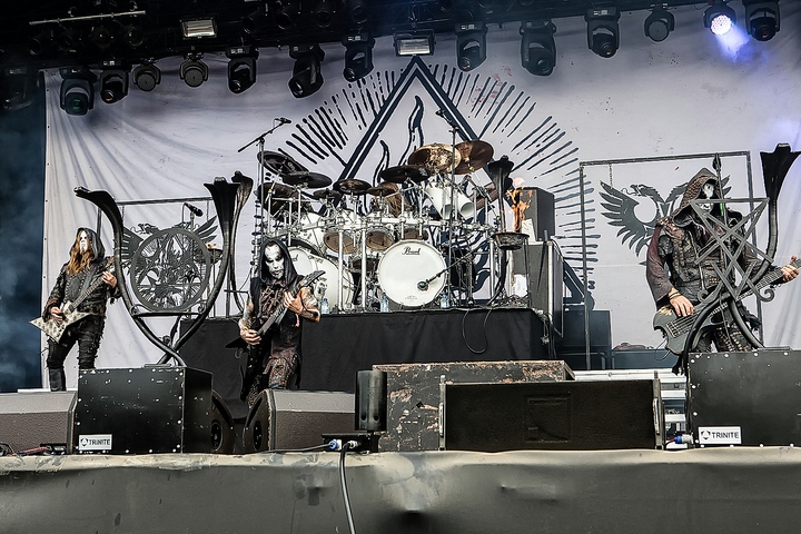 Behemoth @ Alcatraz Metal Fest 2015, picture 6, photographed by Edwin Houdevelt - FrontView Magazine