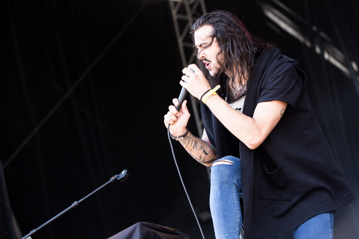 Betraying the Martyrs @ Into The Grave 2015, picture 4, photographed by Dorien Goetschalckx - FrontView Magazine
