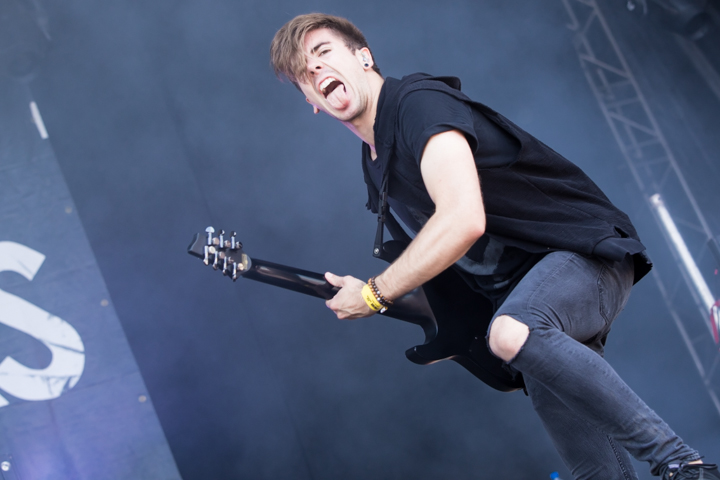 Betraying the Martyrs @ Into The Grave 2015, picture 22, photographed by Dorien Goetschalckx - FrontView Magazine