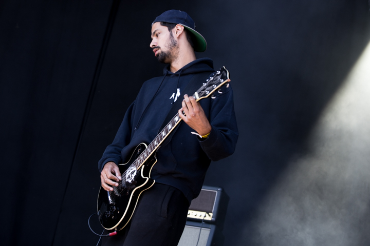 Cornered @ Into The Grave 2015, foto 5, foto's door Dorien Goetschalckx - FrontView Magazine