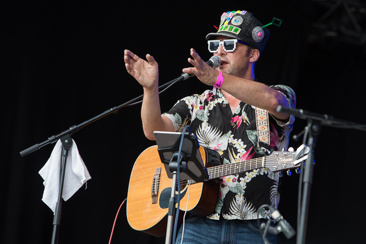 De Piepkes @ Linkerwoofer, picture 16, photographed by Marc Verdonck - FrontView Magazine
