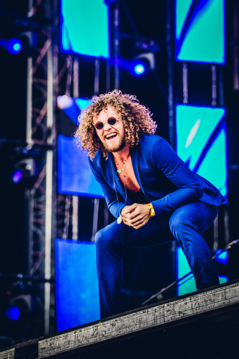DI-RECT @ Dutch Valley Festival 2015, picture 2, photographed by Elke Briers - FrontView Magazine