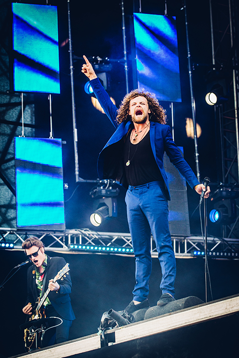 DI-RECT @ Dutch Valley Festival 2015, picture 7, photographed by Elke Briers - FrontView Magazine