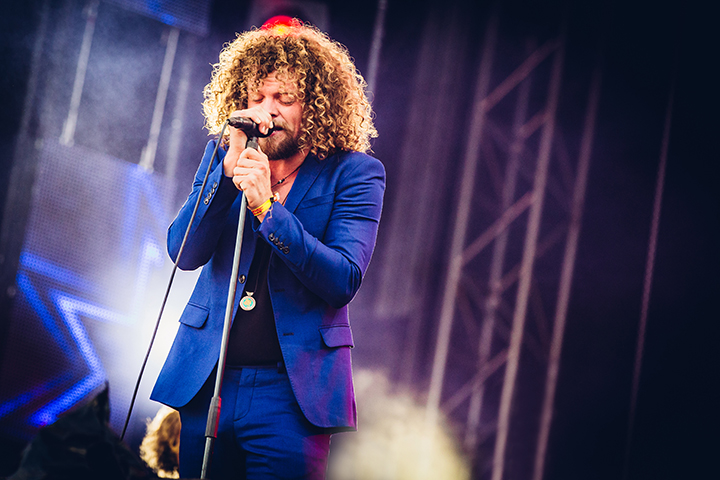 DI-RECT @ Dutch Valley Festival 2015, picture 11, photographed by Elke Briers - FrontView Magazine