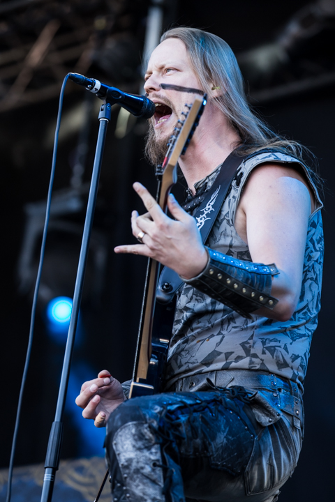 Ensiferum @ Into The Grave 2015, foto 17, foto's door Dorien Goetschalckx - FrontView Magazine