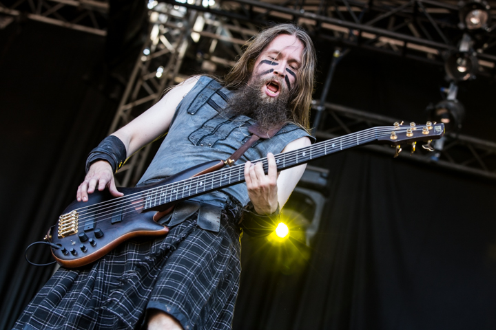 Ensiferum @ Into The Grave 2015, foto 23, foto's door Dorien Goetschalckx - FrontView Magazine