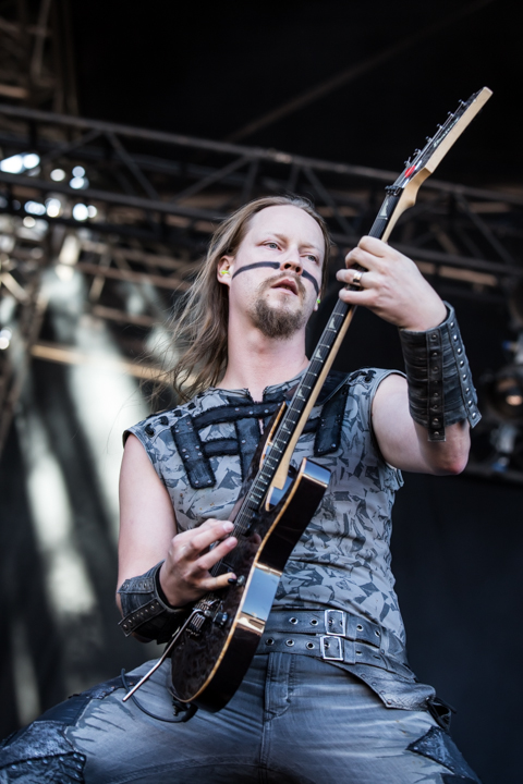 Ensiferum @ Into The Grave 2015, foto 24, foto's door Dorien Goetschalckx - FrontView Magazine