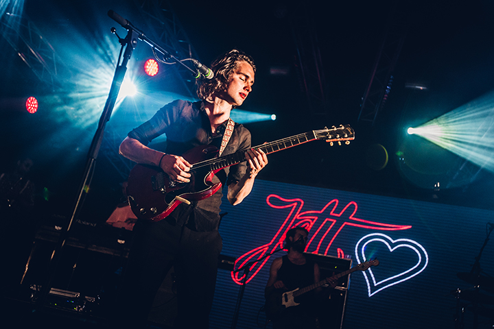 Jett Rebel @ Dutch Valley Festival 2015, picture 7, photographed by Elke Briers - FrontView Magazine