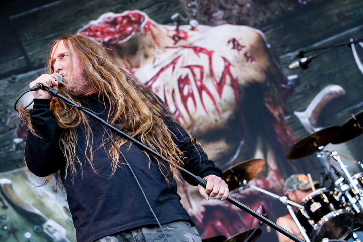 Obituary @ Into The Grave 2015, foto 10, foto's door Dorien Goetschalckx - FrontView Magazine