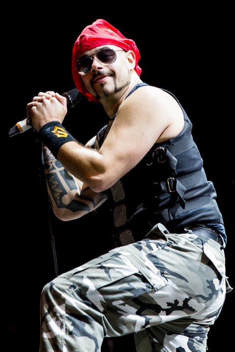 Sabaton @ Into The Grave 2015, picture 11, photographed by Dorien Goetschalckx - FrontView Magazine