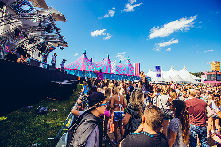 Sfeer en meer @ Dutch Valley Festival 2015, picture 9, photographed by Elke Briers - FrontView Magazine