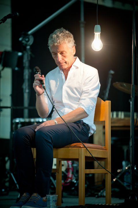 Spinvis Solo @ dranouter 2015, picture 6, photographed by Devid Camerlynck - FrontView Magazine
