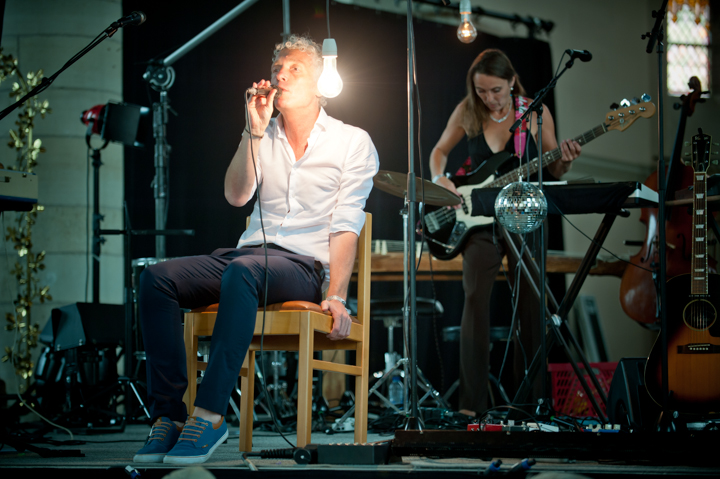 Spinvis Solo @ dranouter 2015, picture 27, photographed by Devid Camerlynck - FrontView Magazine