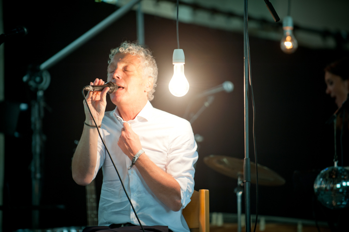 Spinvis Solo @ dranouter 2015, picture 34, photographed by Devid Camerlynck - FrontView Magazine