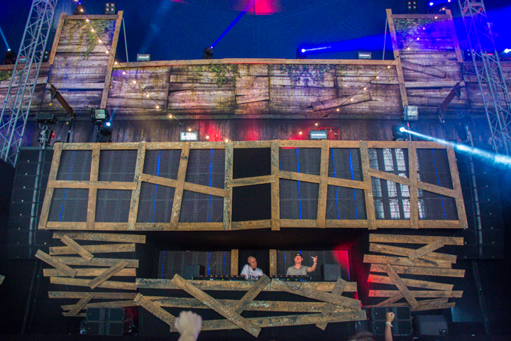 The Qontinent 2015 - Deel I @ Puyenbroeck Wachtebeke, picture 23, photographed by Tom Van Tongerloo - FrontView Magazine