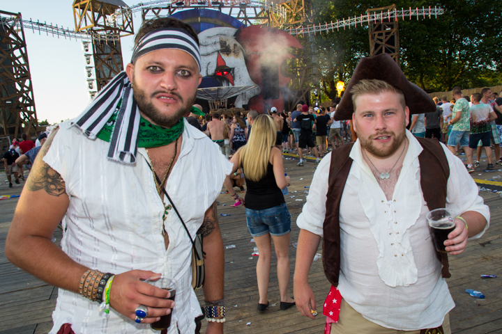 The Qontinent 2015 - Deel I @ Puyenbroeck Wachtebeke, picture 54, photographed by Tom Van Tongerloo - FrontView Magazine