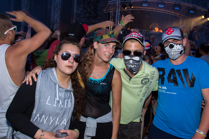 The Qontinent 2015 - Deel I @ Puyenbroeck Wachtebeke, picture 66, photographed by Tom Van Tongerloo - FrontView Magazine