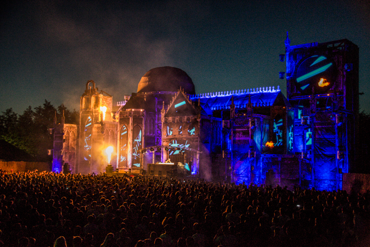 The Qontinent 2015 - Deel I @ Puyenbroeck Wachtebeke, picture 89, photographed by Tom Van Tongerloo - FrontView Magazine