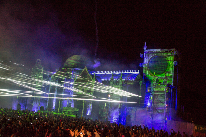 The Qontinent 2015 - Deel I @ Puyenbroeck Wachtebeke, picture 100, photographed by Tom Van Tongerloo - FrontView Magazine