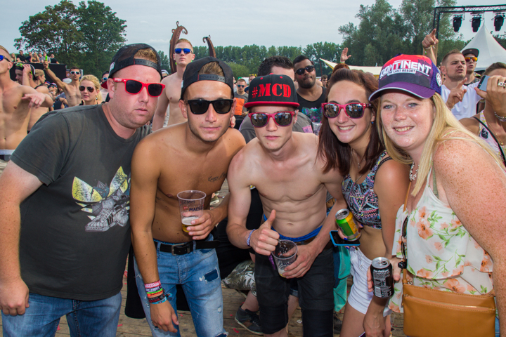 The Qontinent 2015 - Deel I @ Puyenbroeck Wachtebeke, picture 149, photographed by Tom Van Tongerloo - FrontView Magazine