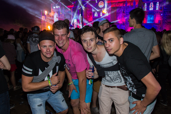 The Qontinent 2015 - Deel II @ Puyenbroeck Wachtebeke, picture 4, photographed by Tom Van Tongerloo - FrontView Magazine