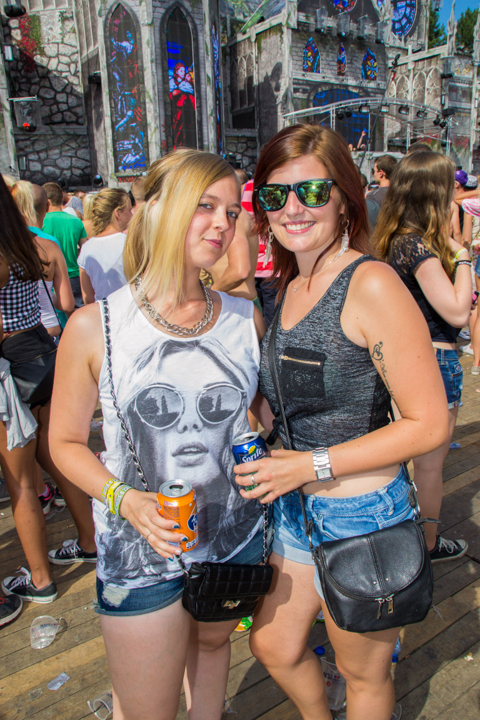 The Qontinent 2015 - Deel II @ Puyenbroeck Wachtebeke, picture 25, photographed by Tom Van Tongerloo - FrontView Magazine