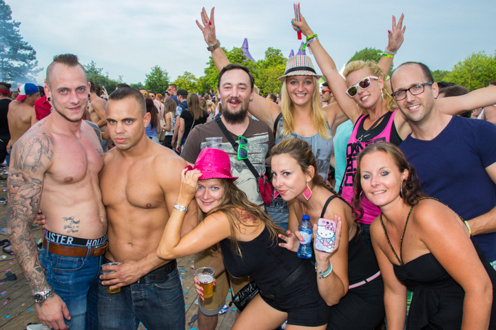 The Qontinent 2015 - Deel II @ Puyenbroeck Wachtebeke, picture 78, photographed by Tom Van Tongerloo - FrontView Magazine