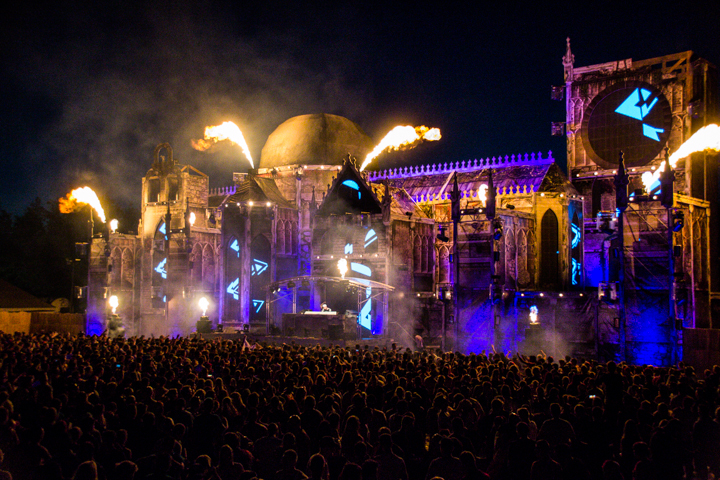 The Qontinent 2015 - Deel II @ Puyenbroeck Wachtebeke, picture 128, photographed by Tom Van Tongerloo - FrontView Magazine