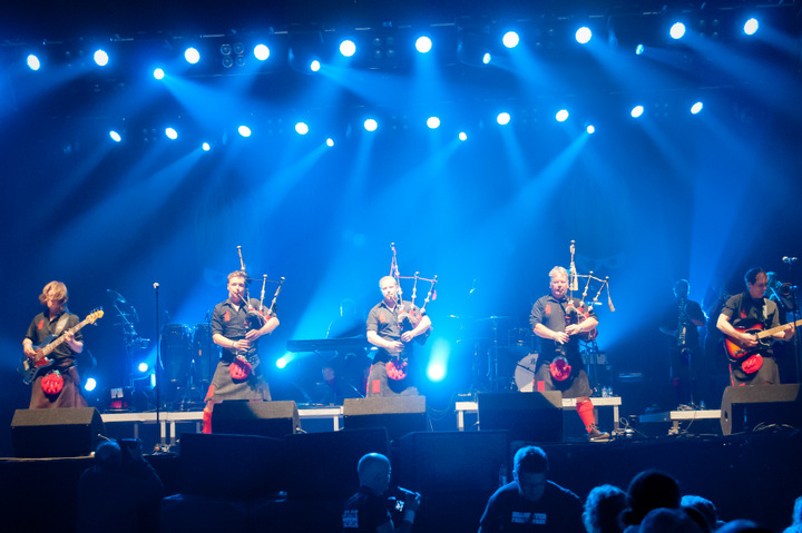 The Red Hot Chilli Pipers @ dranouter2015, picture 7, photographed by Devid Camerlynck - FrontView Magazine