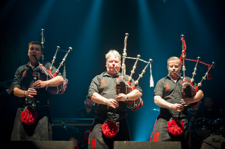 The Red Hot Chilli Pipers @ dranouter2015, picture 11, photographed by Devid Camerlynck - FrontView Magazine