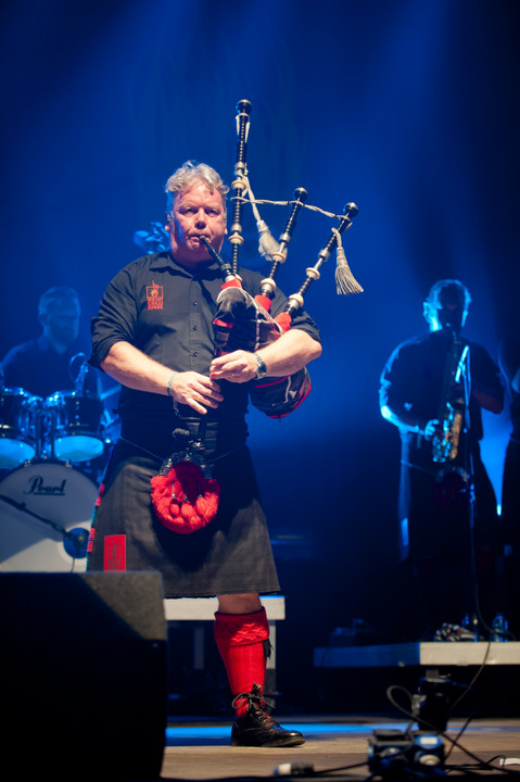 The Red Hot Chilli Pipers @ dranouter2015, picture 36, photographed by Devid Camerlynck - FrontView Magazine