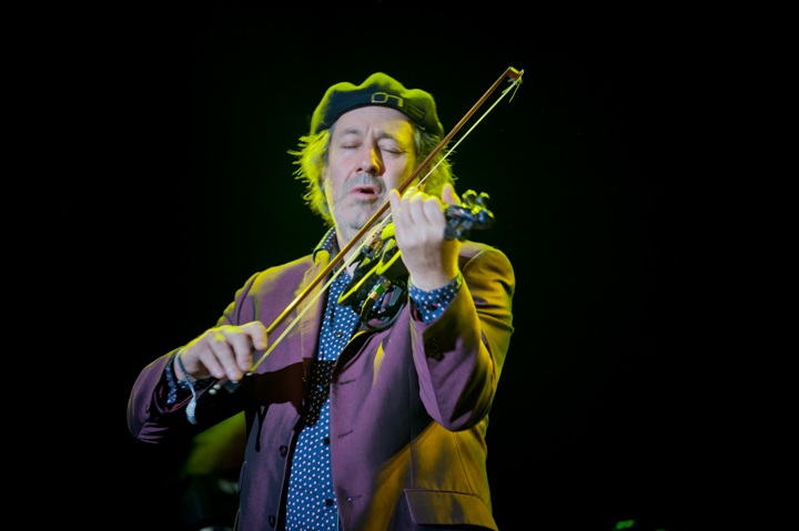 the waterboys @ Dranouter 2015, foto 29, foto's door Devid Camerlynck - FrontView Magazine