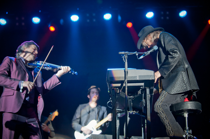 the waterboys @ Dranouter 2015, foto 51, foto's door Devid Camerlynck - FrontView Magazine
