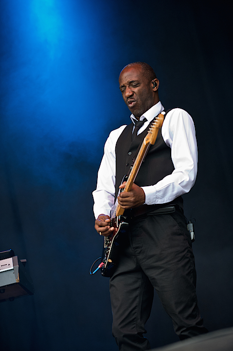 Billy Ocean @ Nostalgie Beach Festival, picture 1, photographed by James Van Roosbroeck - FrontView Magazine