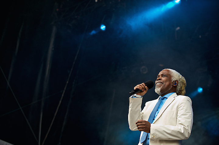 Billy Ocean @ Nostalgie Beach Festival, picture 5, photographed by James Van Roosbroeck - FrontView Magazine