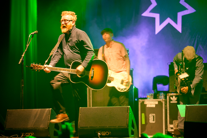 Flogging Molly @ dranouter 2015, picture 2, photographed by Devid Camerlynck - FrontView Magazine